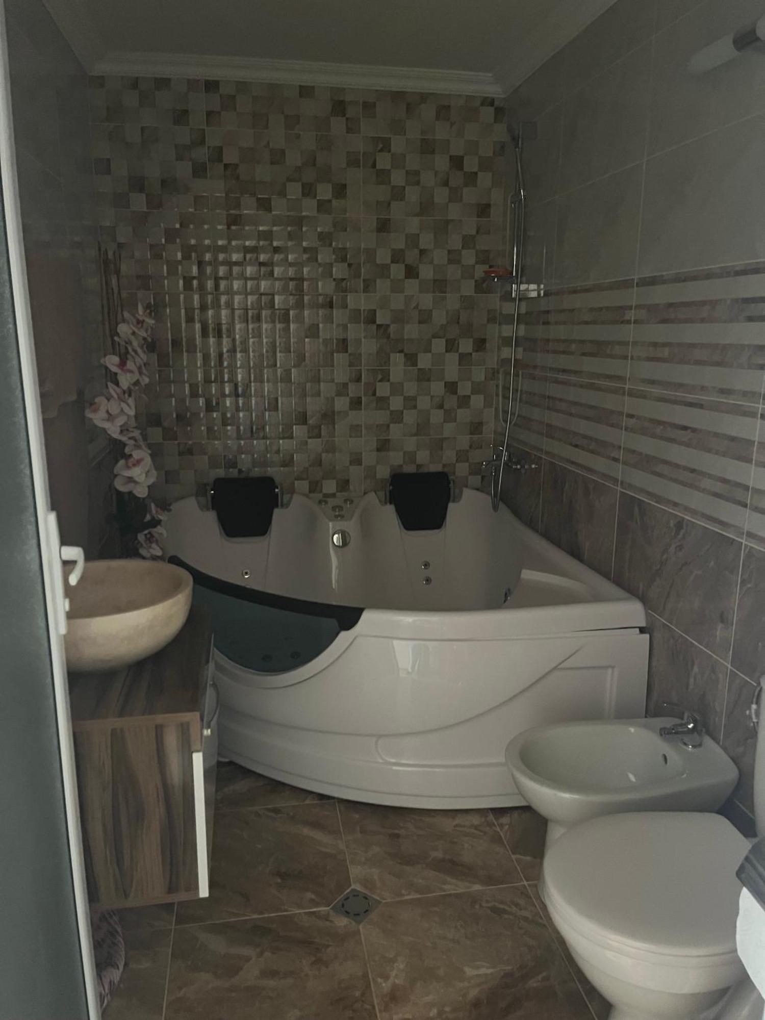 Apart Sweet Homes 5 - Apartments For Guests Sunny Beach Eksteriør billede